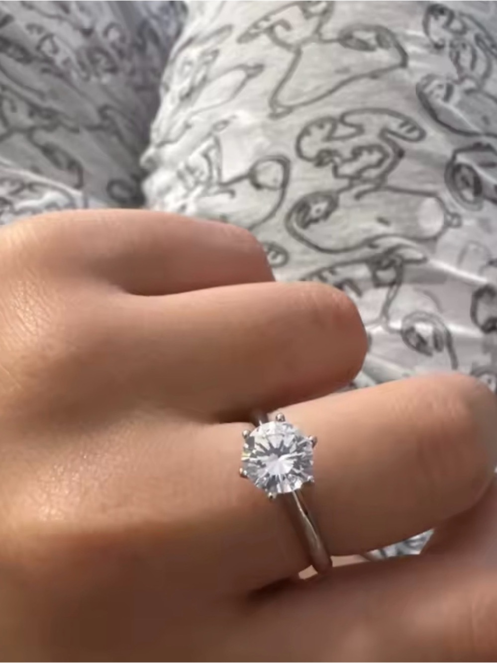 New Ring! Sterling Silver Pink Cubic Zirconia Ring Size: 7; 7.5; 8 available - Picture 11 of 16
